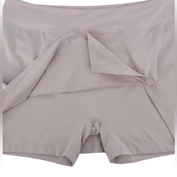 Nike Dri-Fit Light Pink Skorts. Size Large, Slim Fit. - Picture 3 of 5